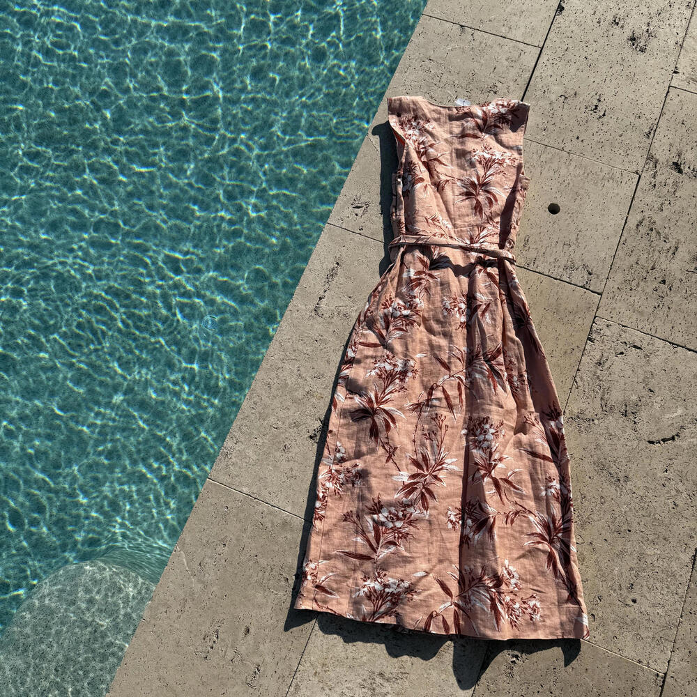 Joie Ethelda Floral Midi Vacation Dress - XS New with tags - Picture 3 of 3